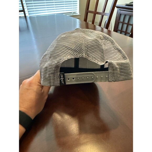 ONNIT Mesh Trucker SnapBack Hat Cap - Picture 3 of 4